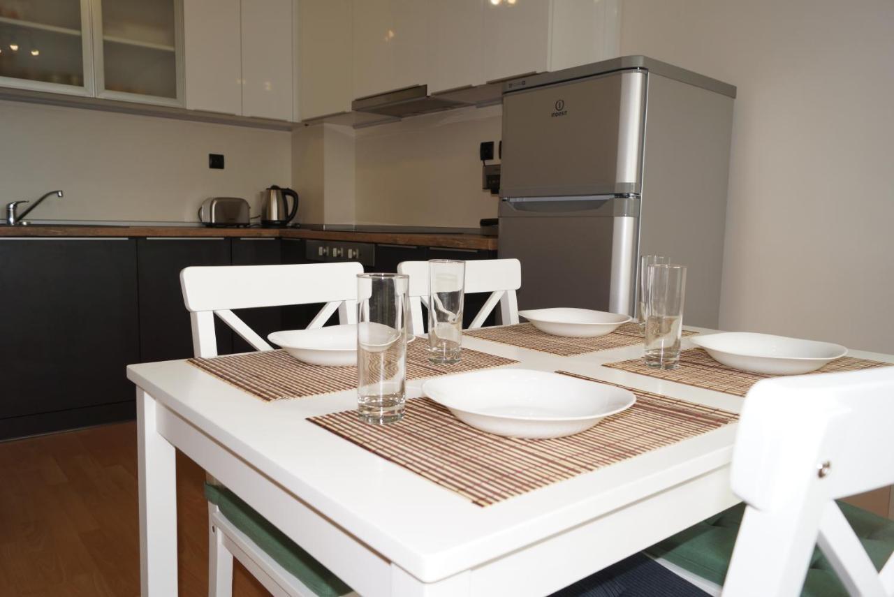 Spacious 2Bdr - Free Parking - Walk Everywhere - 300 Mbps Wifi Warna Zewnętrze zdjęcie