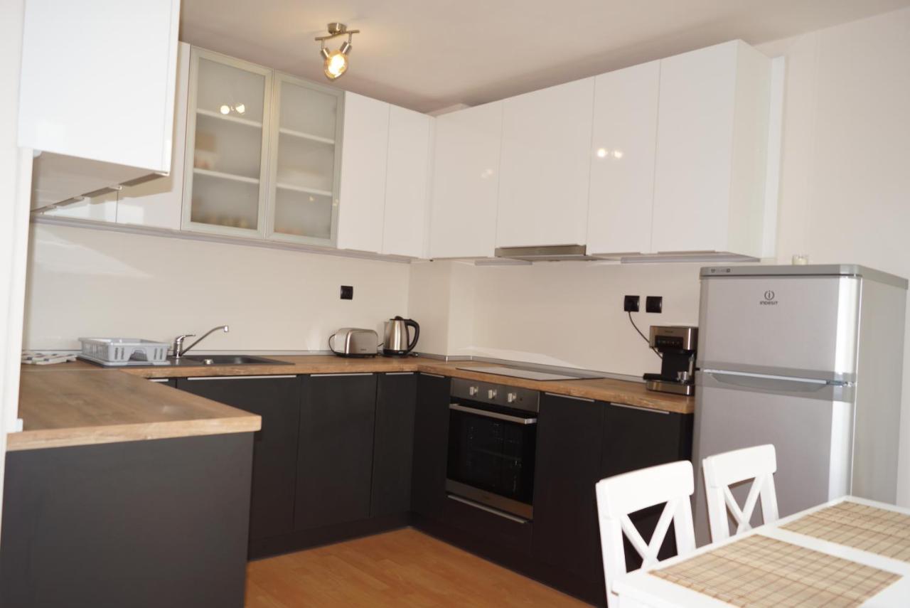 Spacious 2Bdr - Free Parking - Walk Everywhere - 300 Mbps Wifi Warna Zewnętrze zdjęcie